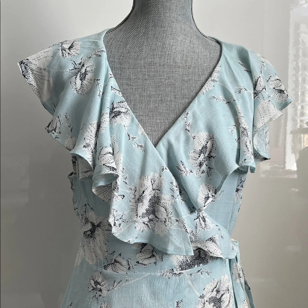 FREE PEOPLE NWOT Floral Ruffle Midi Wrap Dress in Light Blue and White, Size L - Picture 4 of 15